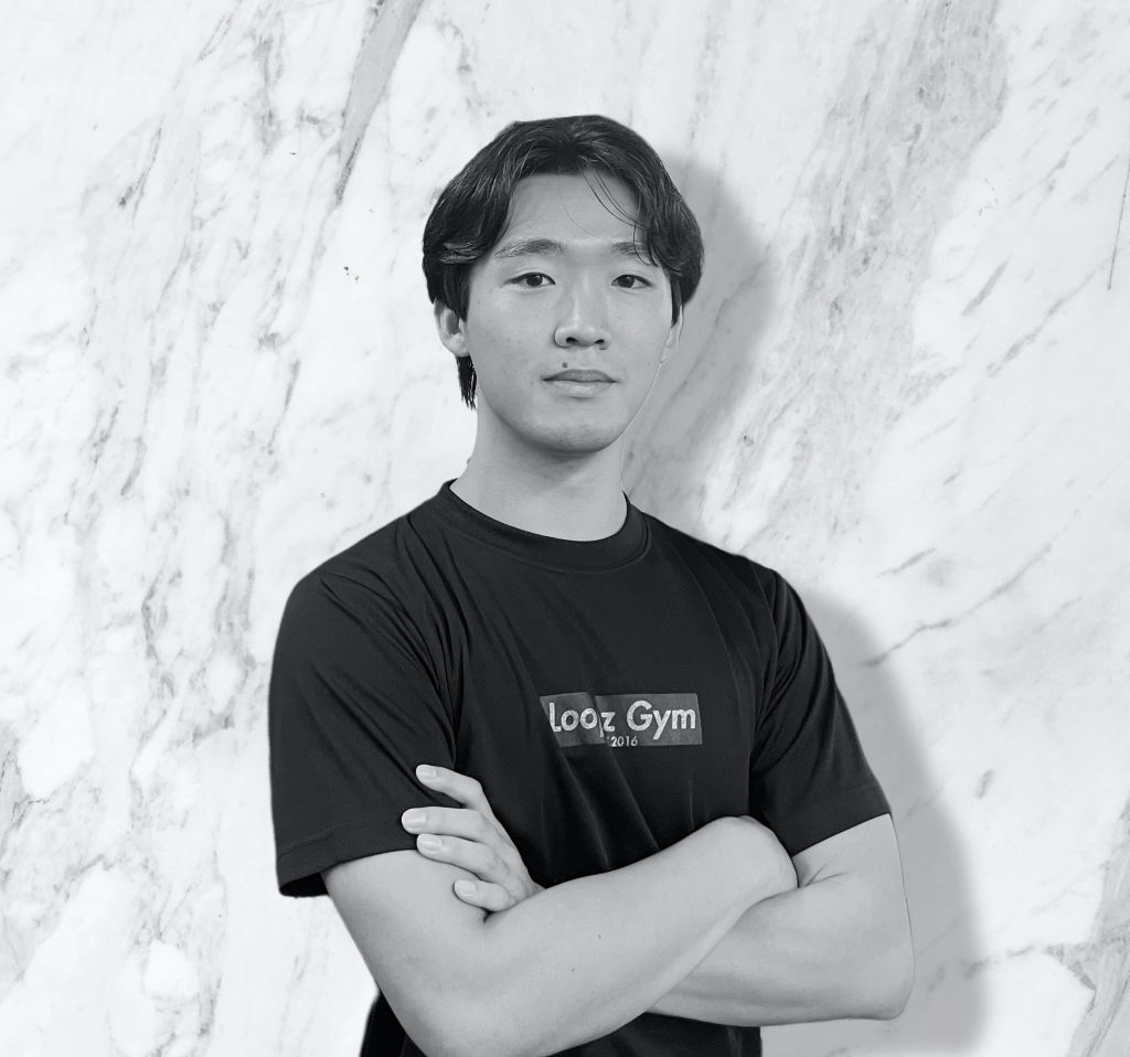 根本大洋 - Data Manager (B&W)